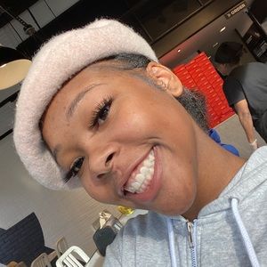 Meet your Posher, Jay